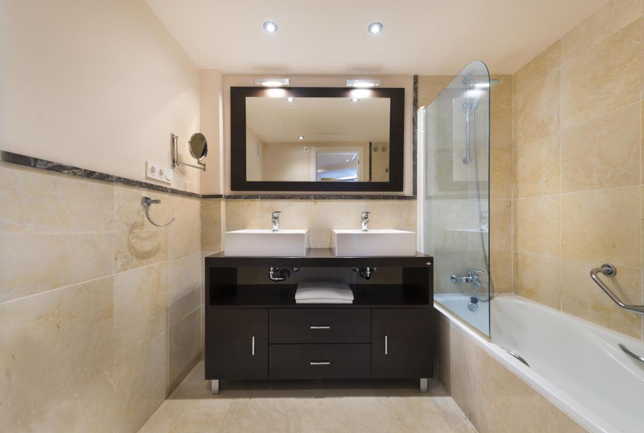 Precioso Apartamento De 2 Dormitorios Con Parking & Wifi ตอร์ร็อกซ์ ภายนอก รูปภาพ
